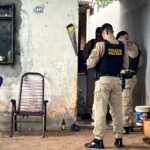 Homem é encontrado sem vida e com sinais de agressão dentro de casa em Sarandi