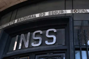 INSS detecta novo consignado irregular do Master, como Credcesta, e vê indícios de fraude