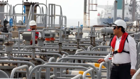 Infraestrutura petrolífera de Kharg sem danos após ataque dos EUA