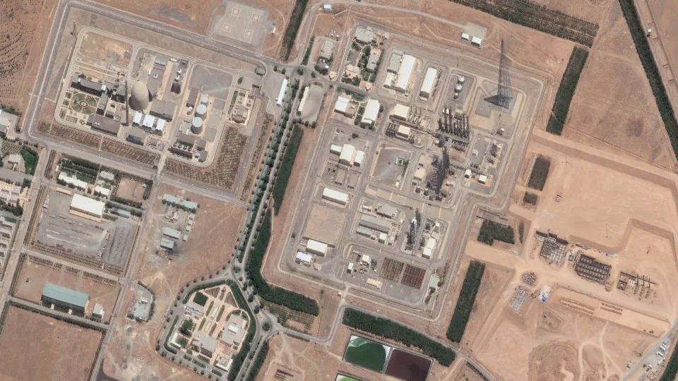 Inteligência dos EUA diz que Irã não retomou programa nuclear