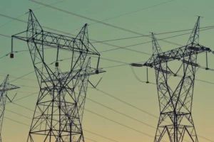 Irã ameaça indústria de energia do Catar, Arábia Saudita e Emirados