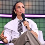 Ivete Sangalo brinca com 'cara de titânio' e retoma treinos após cirurgia