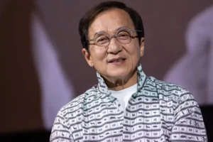 Jackie Chan diz que não deixará fortuna ao filho e irá destinar patrimônio à caridade