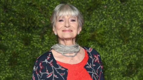 Jane Lapotaire, de 'The Crown' e 'Downton Abbey', morre aos 81 anos