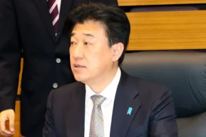 Japão inicia instalação de mísseis de longo alcance em meio a tensões