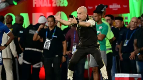 Jardim adota regime de concentração e até bilhetinho em início no Flamengo