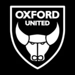 Jogadora de 15 anos morre após desmaiar durante jogo na Inglaterra