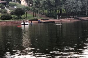 Jovem de 19 anos morre afogado em lago na região