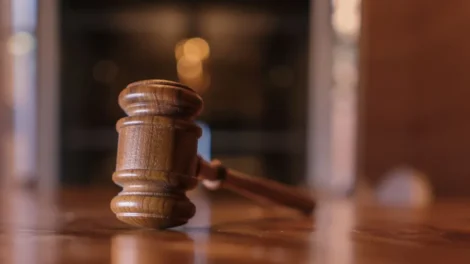 Juízes punidos com aposentadoria compulsória recebem em média R$ 54 mil