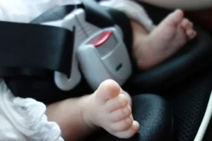 Ladrão rouba carro com bebê de 2 meses no interior do veículo em São Paulo