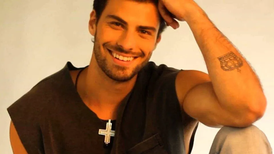 Lucas Malvacini relata internação na Indonésia após reação a ácaros