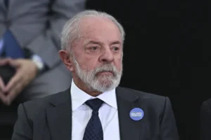 Lula reforça discurso de soberania ao barrar americano, mas quer manter canal com Trump