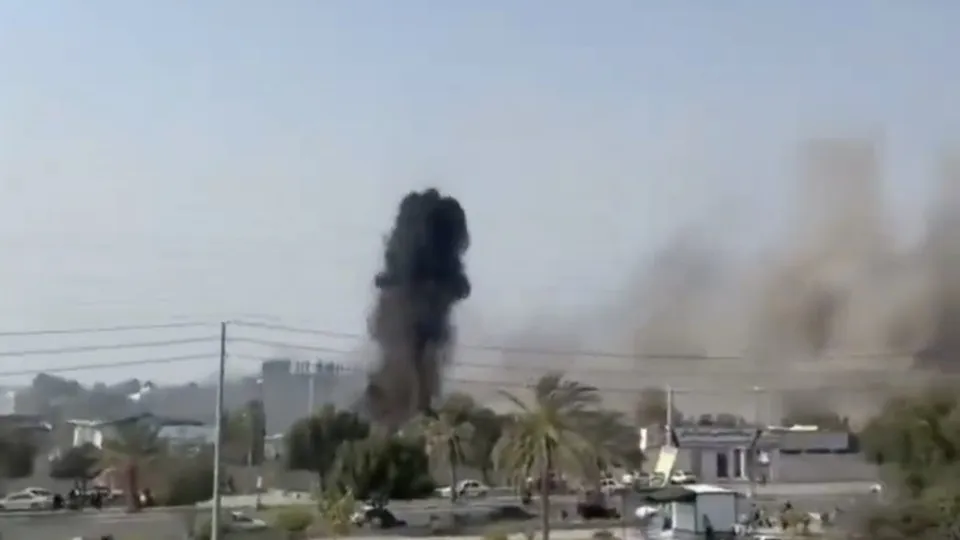 Mais de três mil iranianos foram mortos nos bombardeamentos