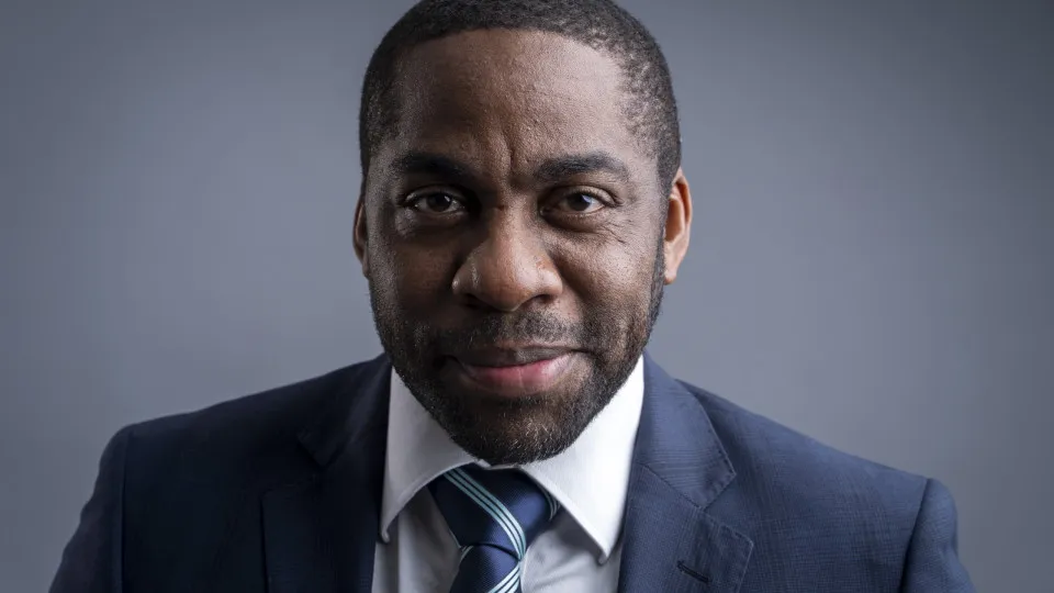 Malas prontas! Lázaro Ramos acompanhará Wagner Moura no Oscar