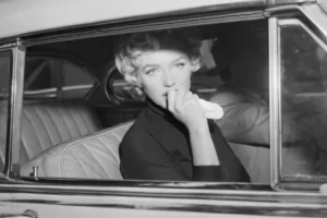 Marilyn Monroe, que faria cem anos, ganha livro e mostra com fotos inéditas