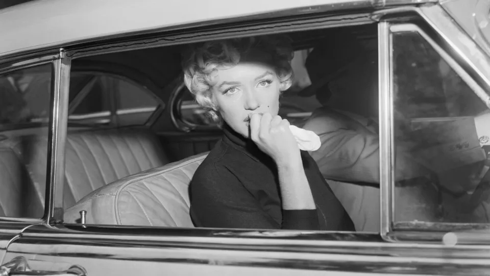 Marilyn Monroe, que faria cem anos, ganha livro e mostra com fotos inéditas