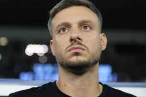 Martin Anselmi se mantém no Botafogo apesar da eliminação na Libertadores