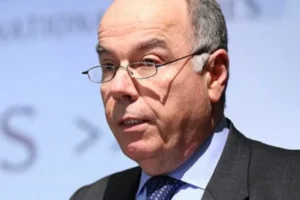 Mauro Vieira critica países que lucram com a destruição