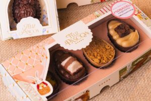 Monadeli dobra produção para a Páscoa e investe em opções diferenciadas no cardápio