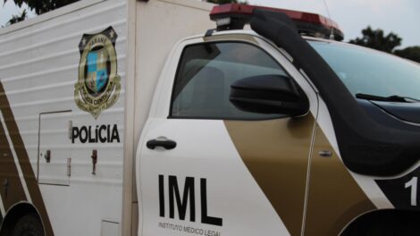 Mulher morre após Fusca cair em represa na zona rural de Umuarama