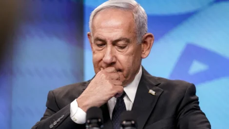 Netanyahu diz que Israel não atacará refinaria do Irã após ligação de Trump