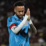 Neymar desabafa sobre pressão no Brasil: "É massacrante"