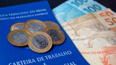 Novo salário mínimo em 2027: Projeção indica qual será o novo valor