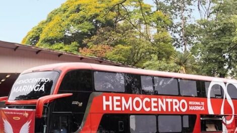 Ônibus do Hemocentro coleta doações de sangue nesta quinta (26) em frente à Acim