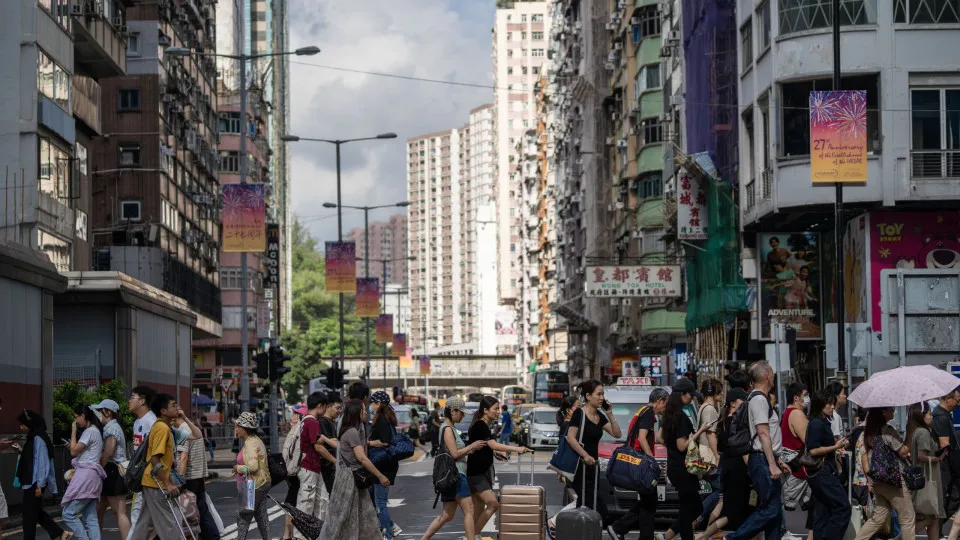 Os 30 países mais endividados hoje: Brasil está melhor que potências mundiais