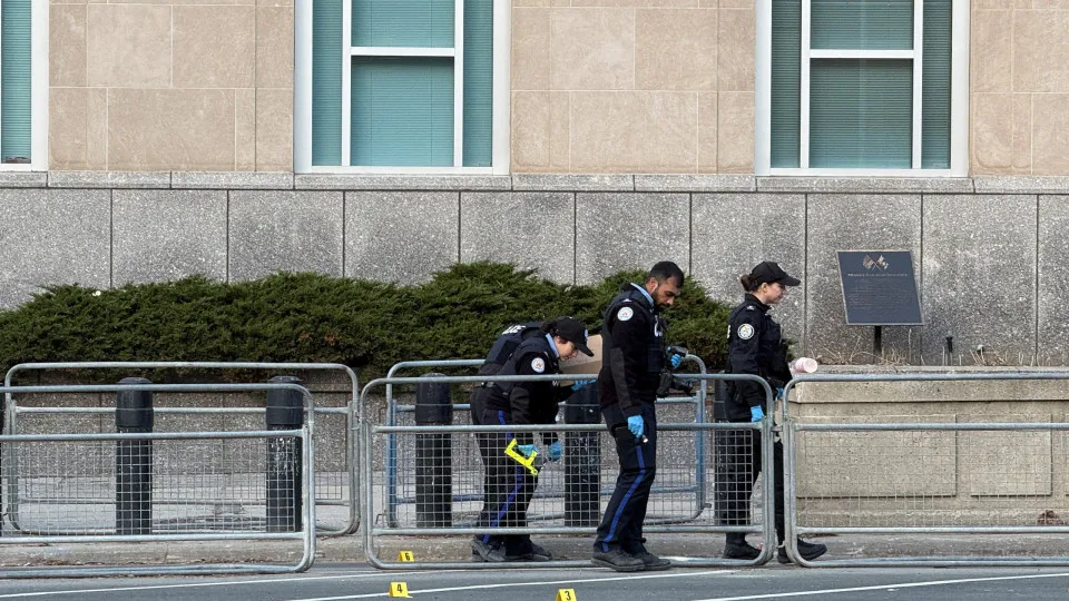 Polícia investiga disparos perto do consulado dos EUA em Toronto