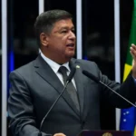 Presidente da CPI do INSS rebate Moraes e diz que comissão não vazou conversas do ministro