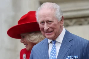 Rei Charles III fará visita aos EUA a convite de Trump em abril