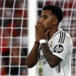 Rodrygo rompe ligamento e está fora da Copa