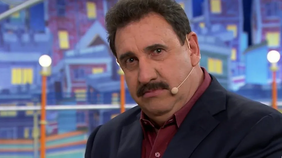 SBT se pronuncia após falas polêmicas de Ratinho sobre Erika Hilton