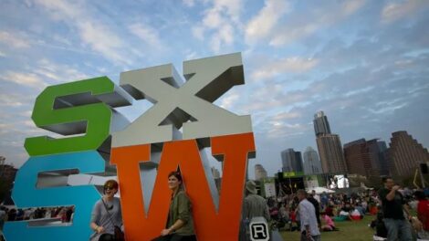 SXSW 2026 mostra que o futuro dos negócios será definido pela convergência entre IA, trabalho, saúde e comportamento