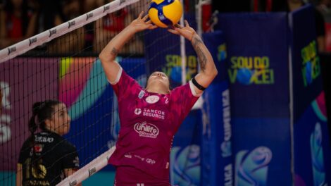 Sancor Seguros Vôlei Maringá sofre derrota por 3 a 0 em confronto direto na tabela