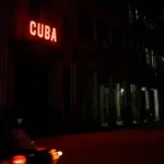 Sob bloqueio dos EUA, Cuba sofre falha total da rede elétrica e fica no escuro