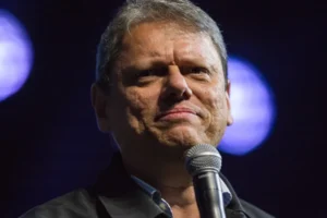 Tarcísio defende que governo Trump classifique PCC e Comando Vermelho como terroristas