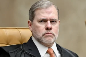 Toffoli deve votar em julgamento sobre prisão de Vorcaro