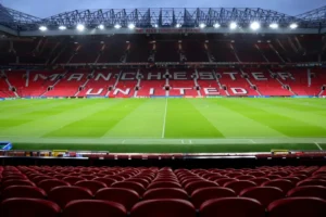 Torcedor do United perde lugar da família após 77 anos no estádio