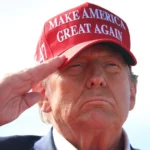 Trump confirma que enviará agentes do ICE para aeroportos dos EUA