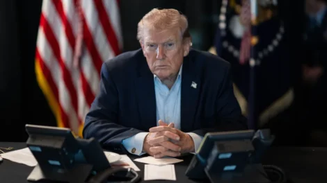 Trump vai reunir fabricantes de armas e cobrar 'armamento de ponta'