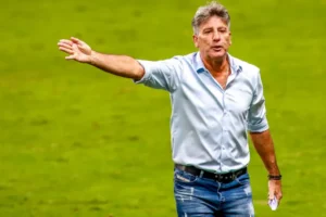 Vasco acelera conversas com Renato Gaúcho após pouco avanço com Artur Jorge