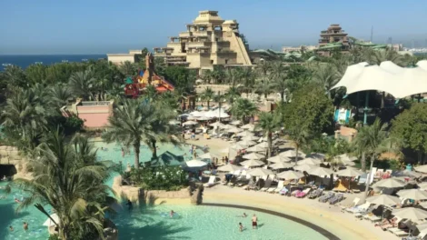 Vereadora denuncia funcionário de parque aquático por assédio sexual no CE