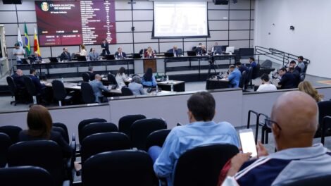 Vereadores não pretendem assinar pedido de CPI contra a Copel em Maringá