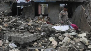 Zelensky afirma que Rússia monitorou base dos EUA antes de ataque do Irã