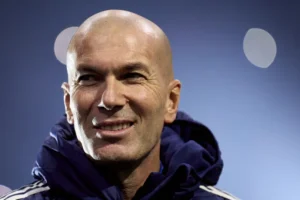 Zidane acerta com a Seleção da França e deve assumir após a Copa de 2026