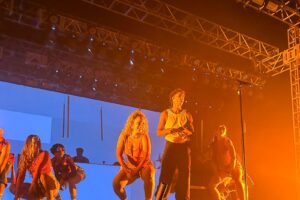 ‘Fazer Falta’ resgata trajetória musical de MC Livinho