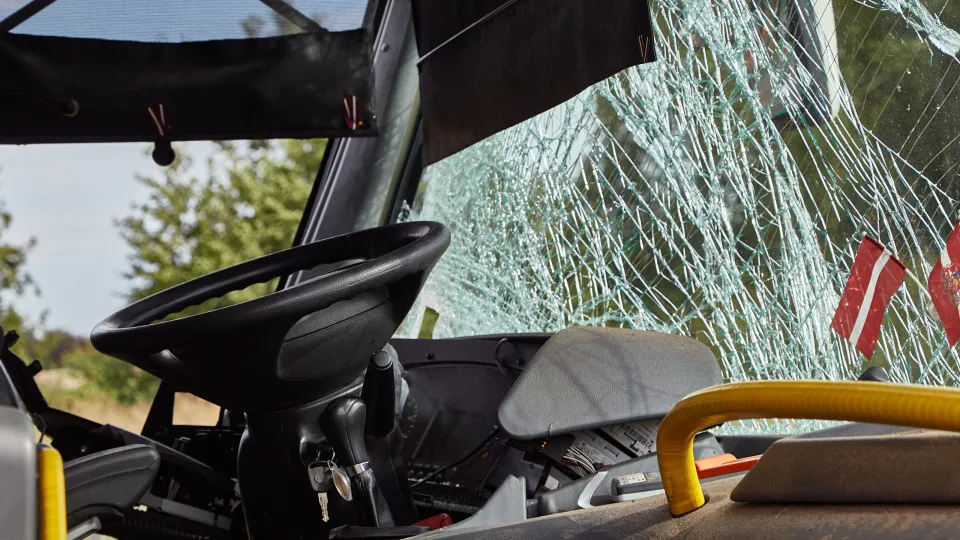 Acidente com ônibus no Maranhão mata duas pessoas e fere ao menos 14