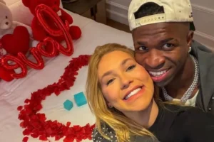 'Apaixonado por você', diz Vini Jr. a Virginia após rumores de crise